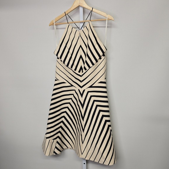 NWT HALSTON HERITAGE Beige Black Geometric Halter Midi Dress Size 12‎ - Picture 4 of 9
